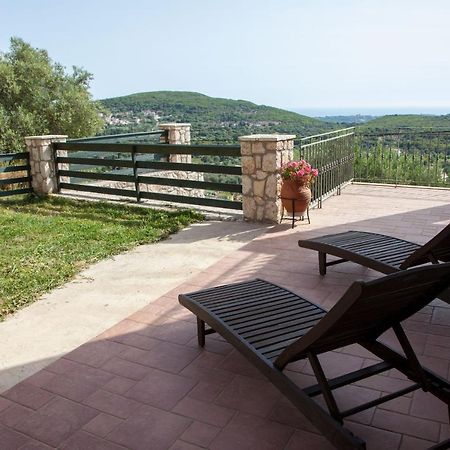 Villa Tzanatos Troianata Exteriör bild